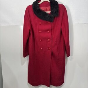 Vintage Classics Women's Red Coat WOOL with Mink‎  fur trim Union made. Made USA